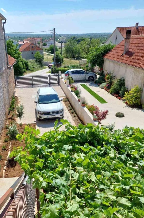 Apartamento Lucija Pridraga Exterior foto